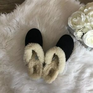 Ugg fur lined clogs